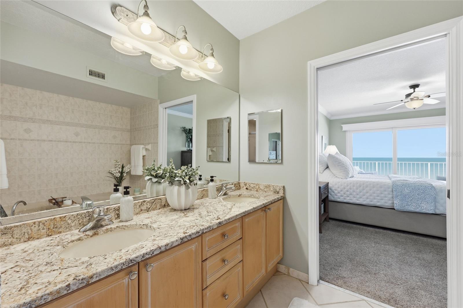 16550 GULF BLVD #342, NORTH REDINGTON BEACH, FL, 33708