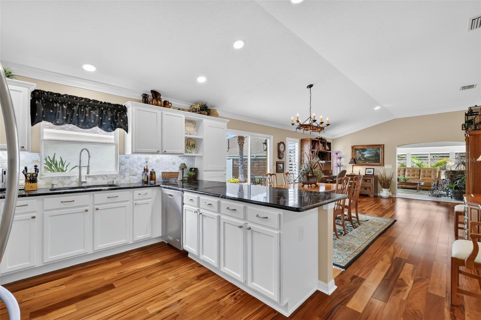 1887 LOADSTAR AVE, THE VILLAGES, FL, 32162