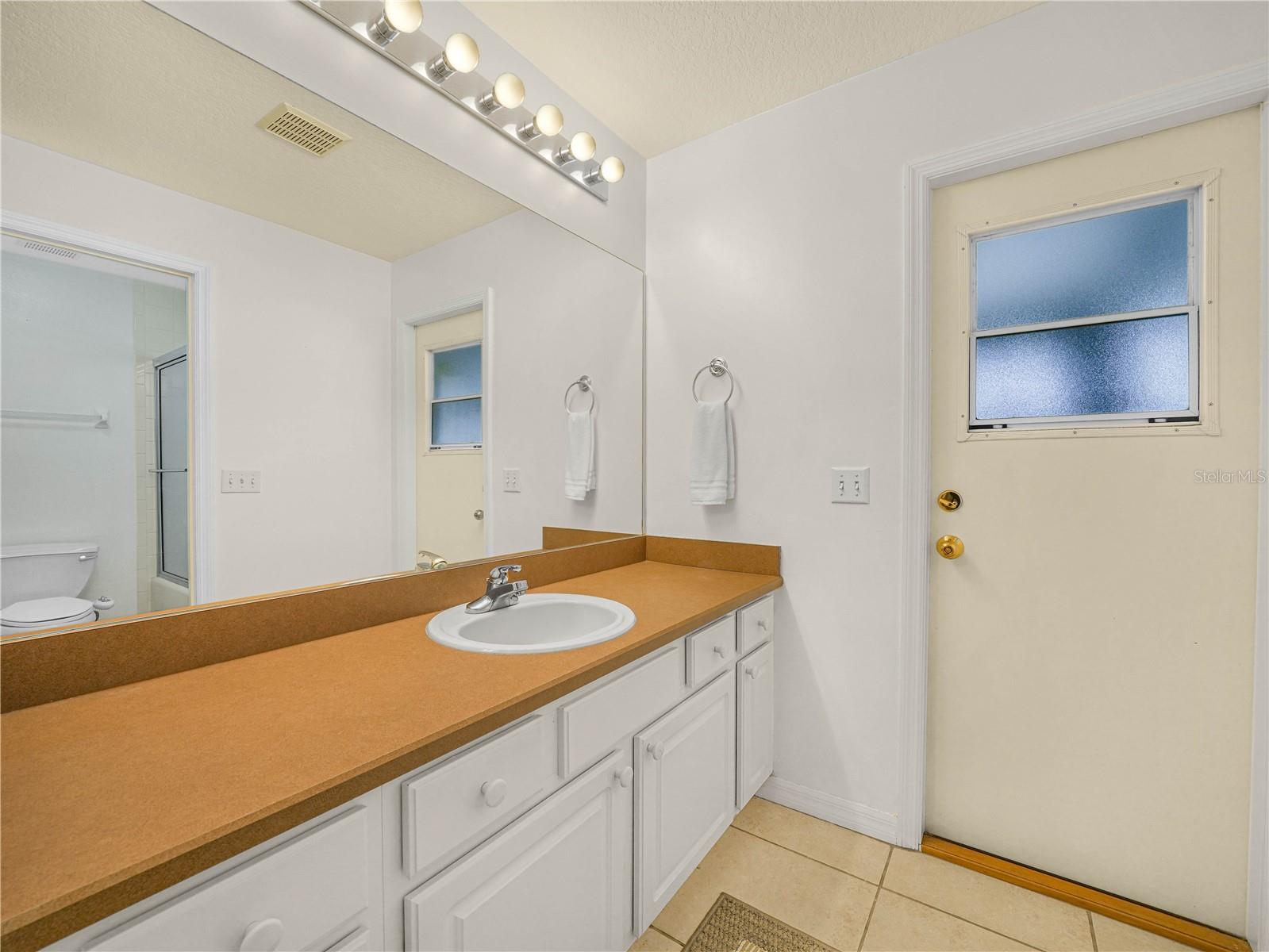 2437 COLONEL FORD DR, LAKELAND, FL, 33813