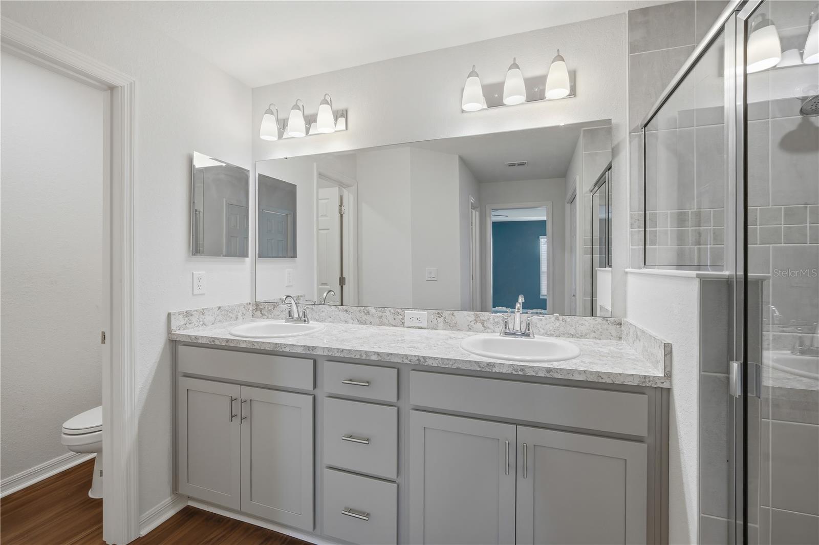 7100 TWISTING PINES LOOP, ZEPHYRHILLS, FL, 33541