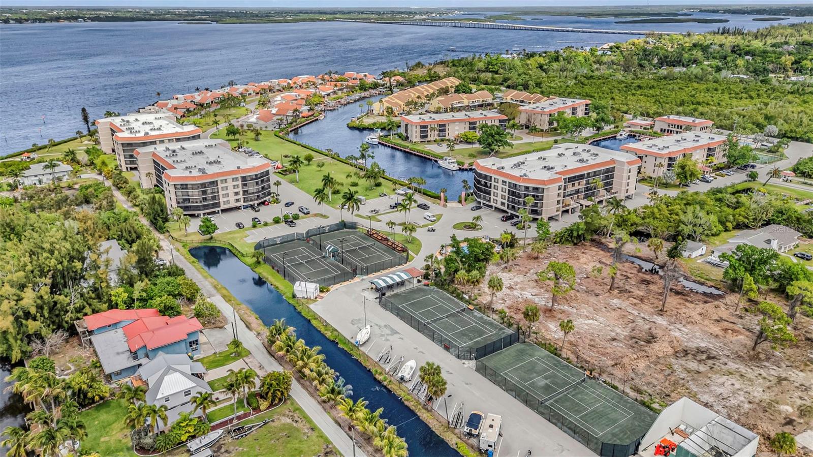 25188 MARION AVE #E212, PUNTA GORDA, FL, 33950