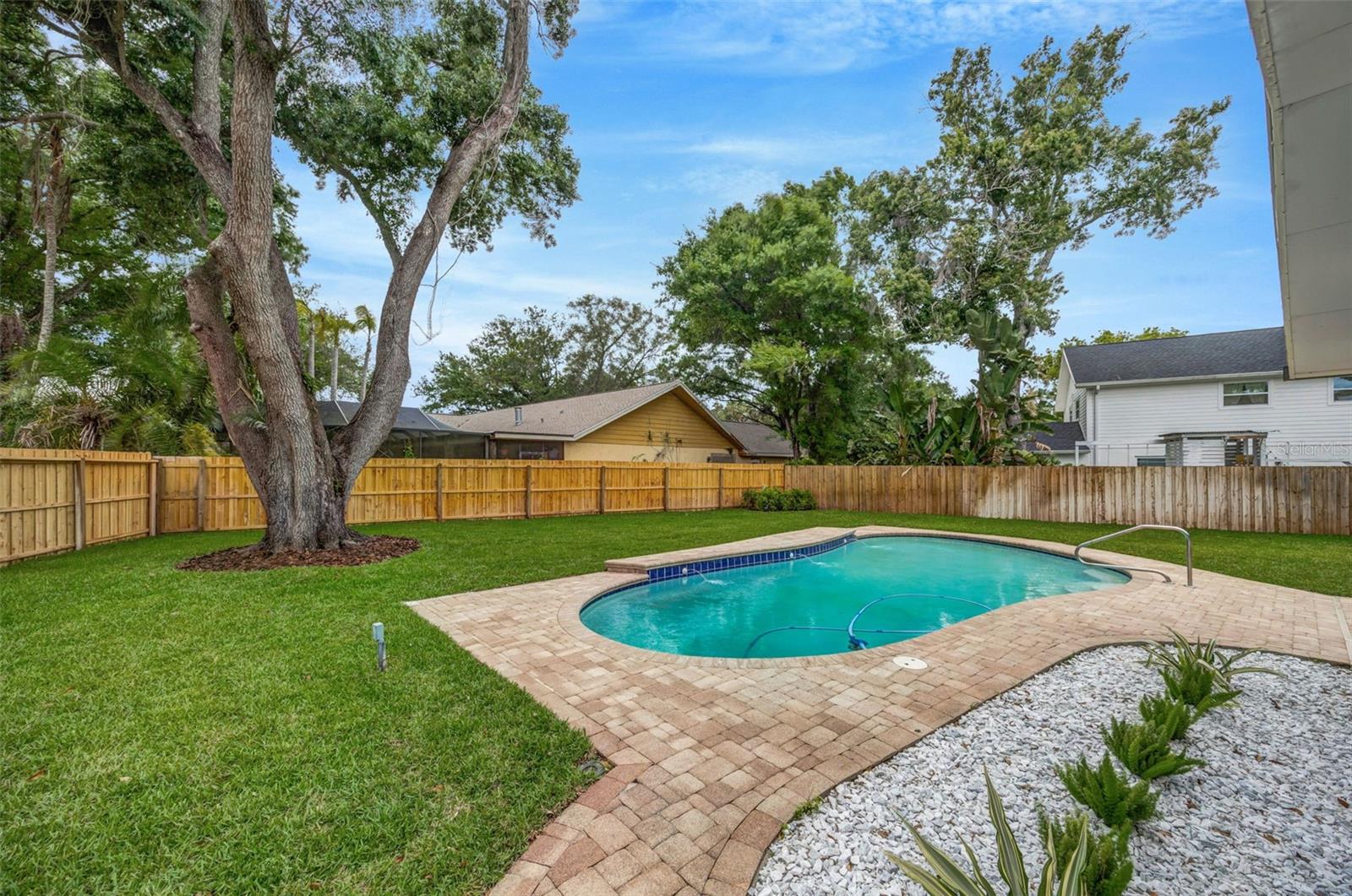 13313 GOLF CREST CIR, TAMPA, FL, 33618