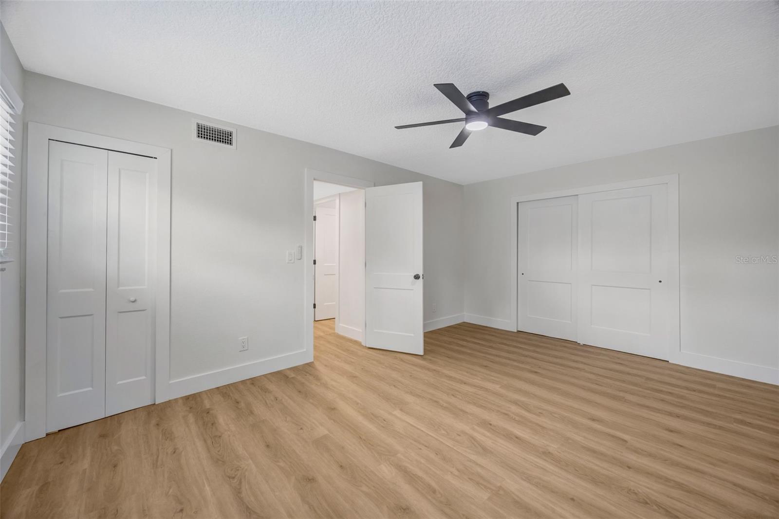 13313 GOLF CREST CIR, TAMPA, FL, 33618