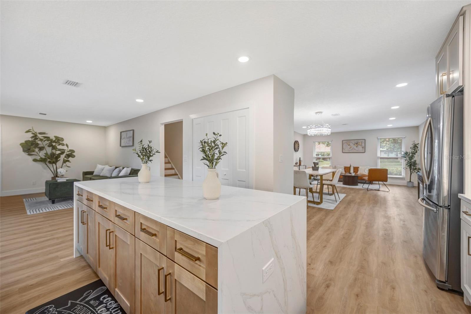 13313 GOLF CREST CIR, TAMPA, FL, 33618
