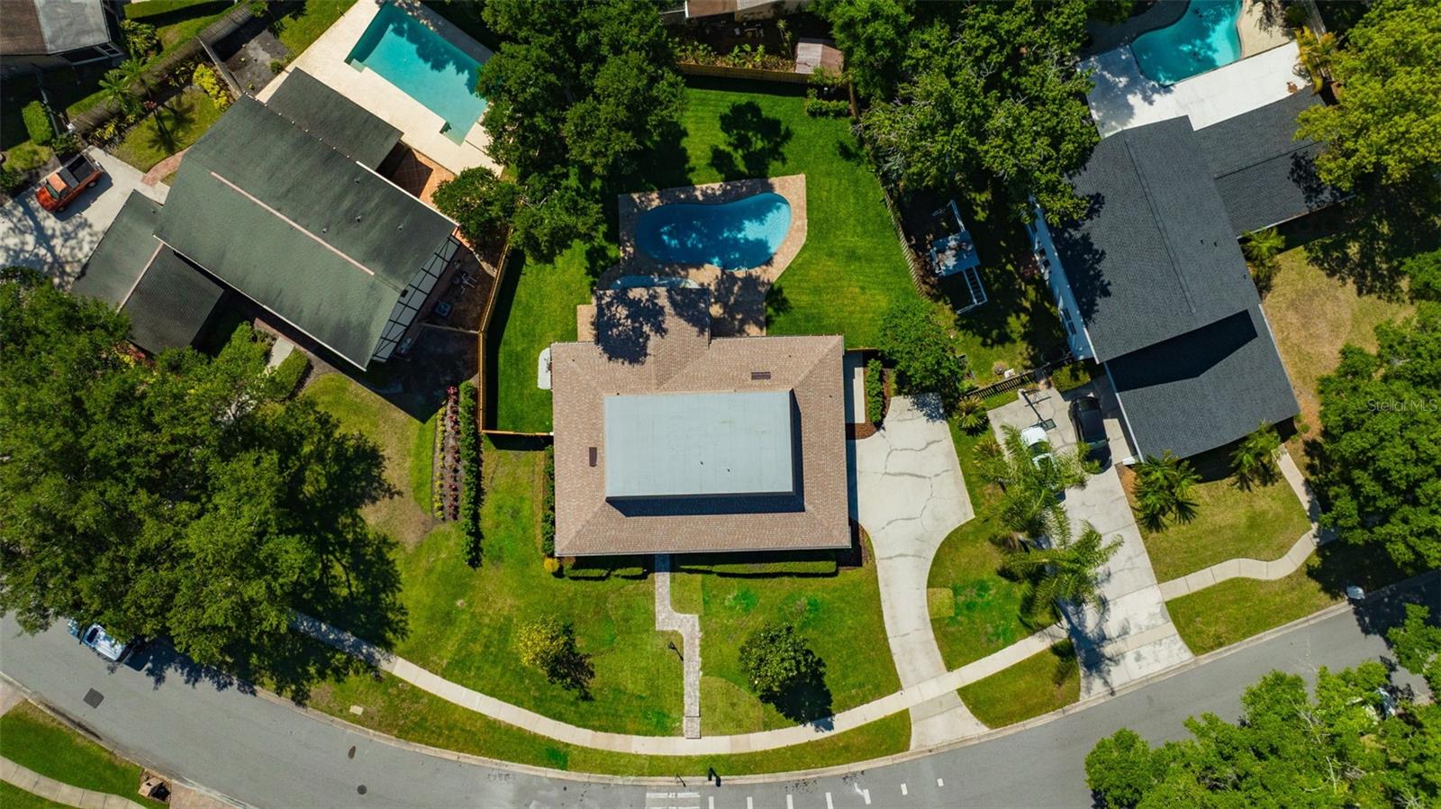 13313 GOLF CREST CIR, TAMPA, FL, 33618