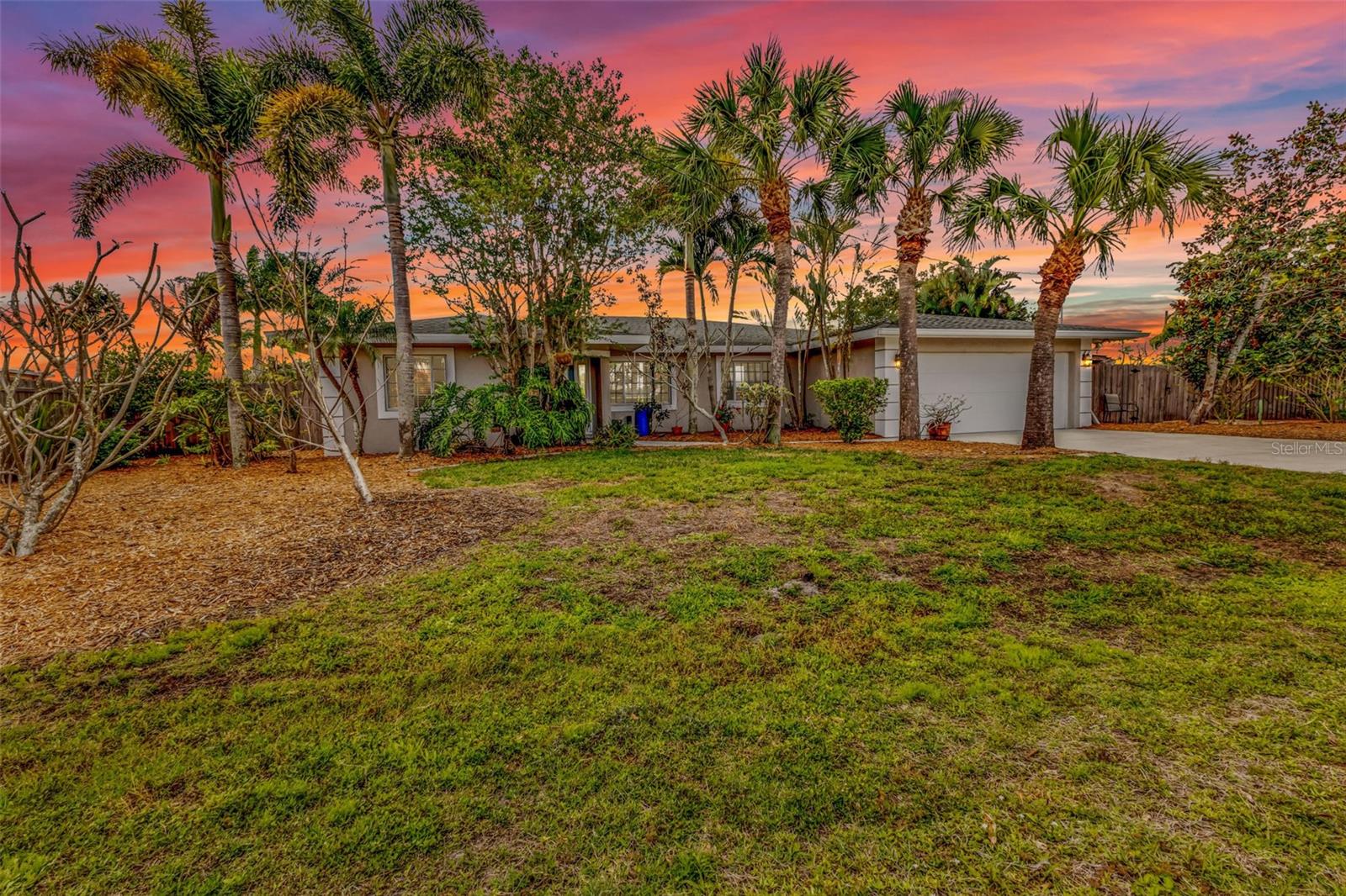 28401 COCO PALM DR, PUNTA GORDA, FL, 33982