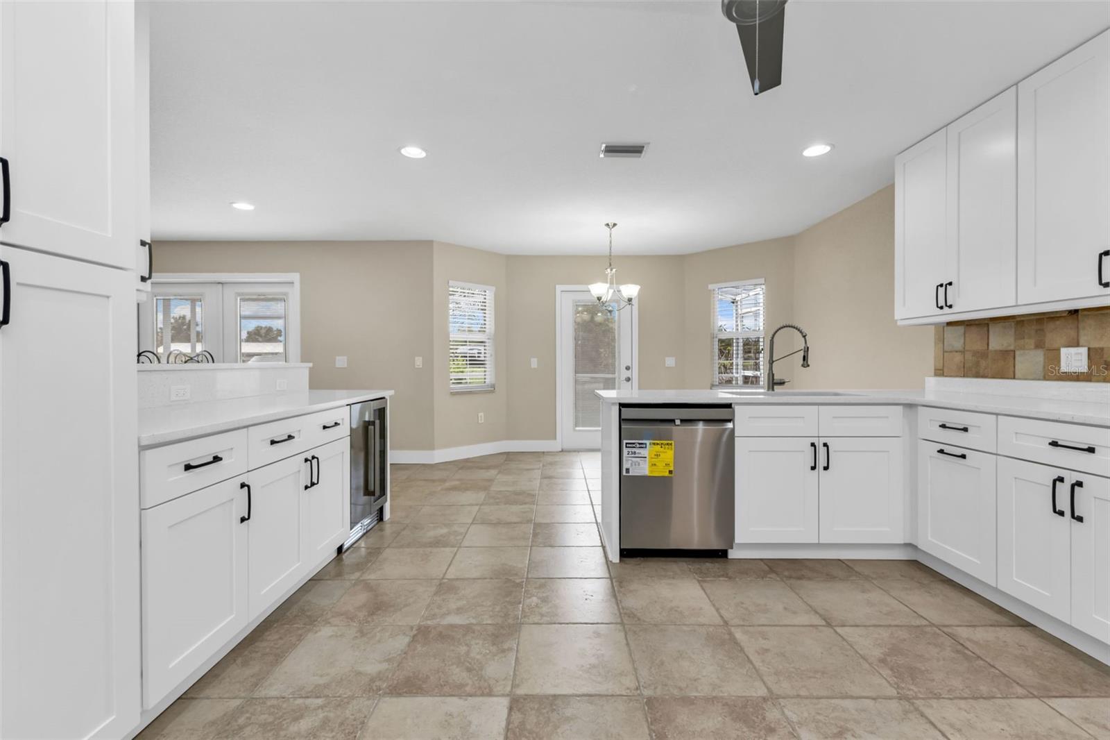 28401 COCO PALM DR, PUNTA GORDA, FL, 33982