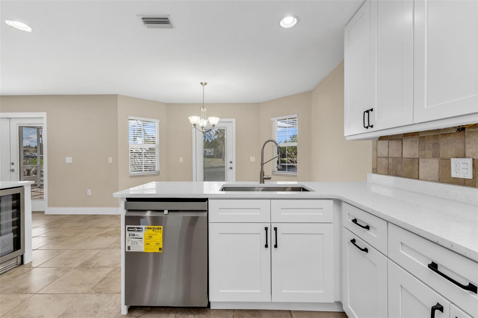 28401 COCO PALM DR, PUNTA GORDA, FL, 33982