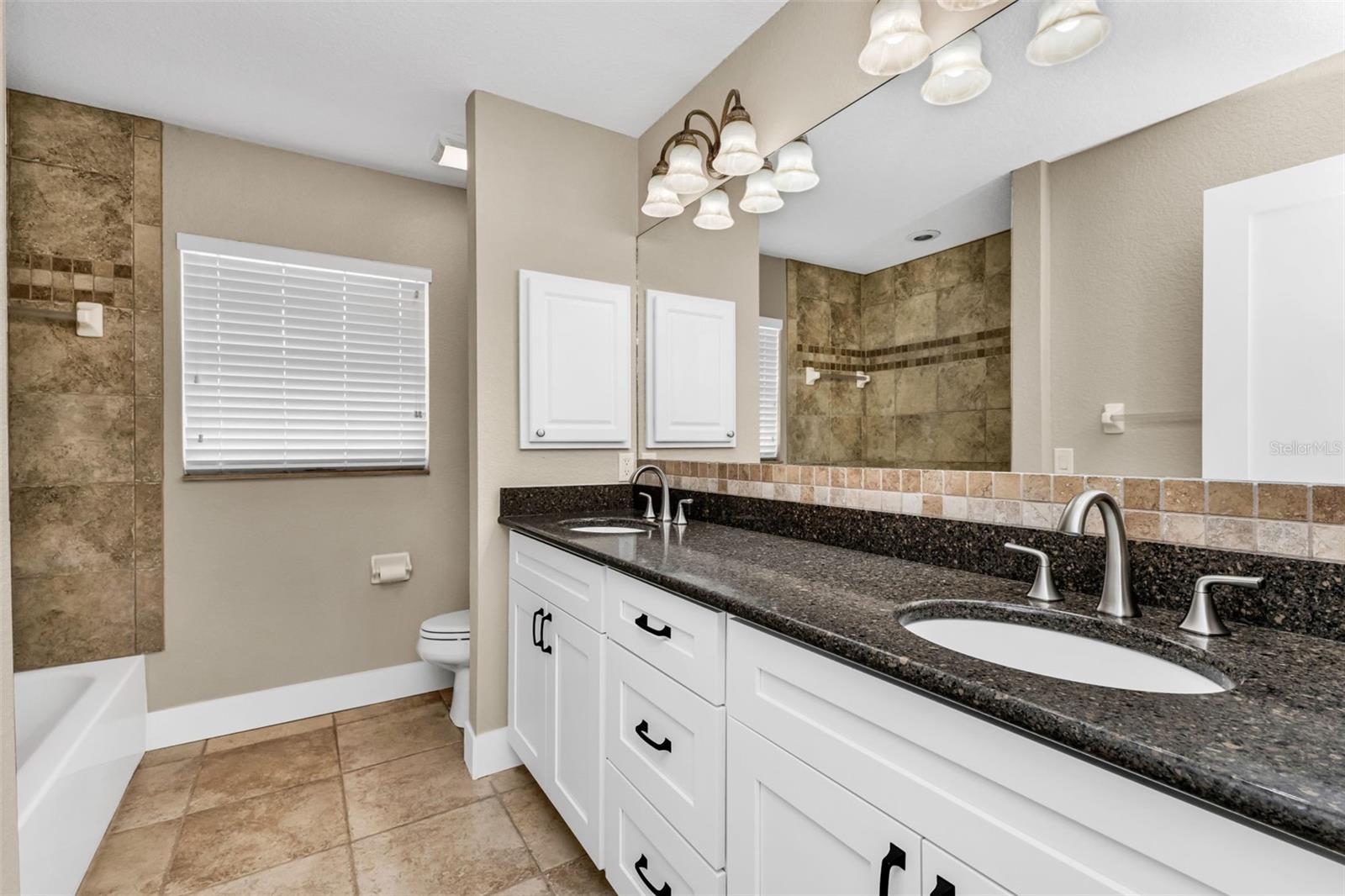 28401 COCO PALM DR, PUNTA GORDA, FL, 33982