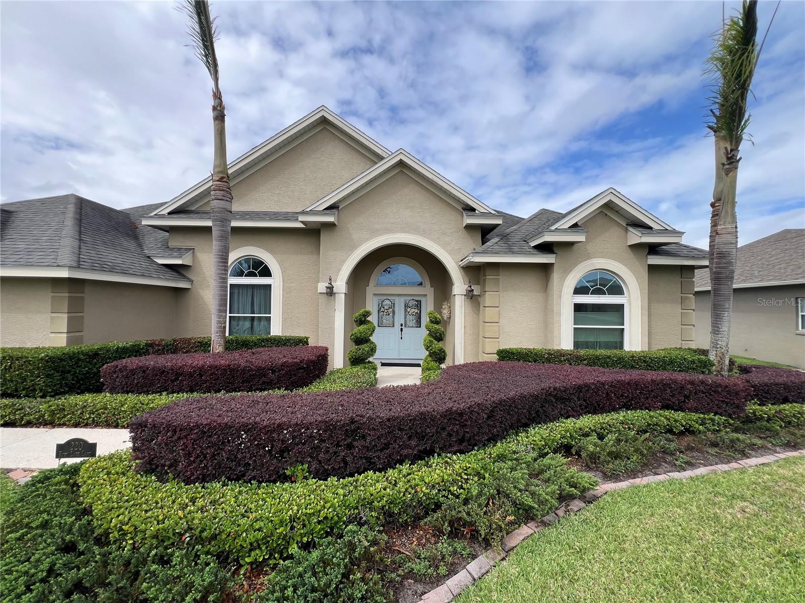 220 RUBY LAKE LN, WINTER HAVEN, FL, 33884