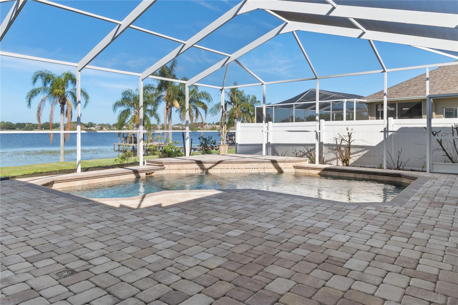 220 RUBY LAKE LN, WINTER HAVEN, FL, 33884