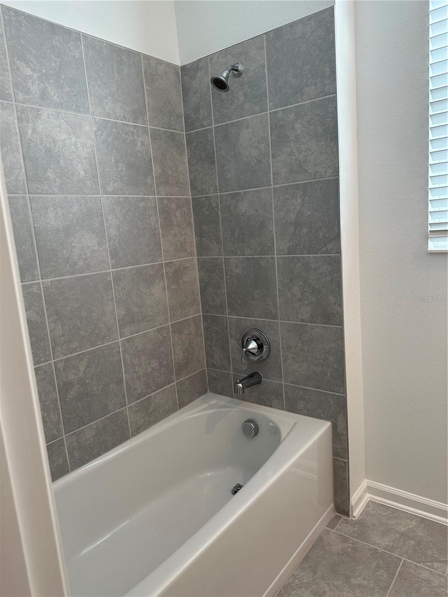 2525 RELAXING LN, KISSIMMEE, FL, 34744