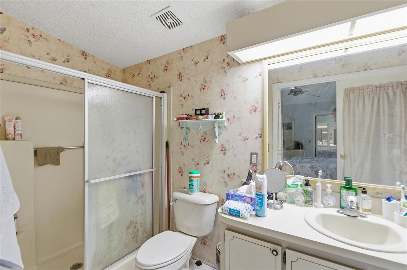 1537 DORAL CIR, LADY LAKE, FL, 32159