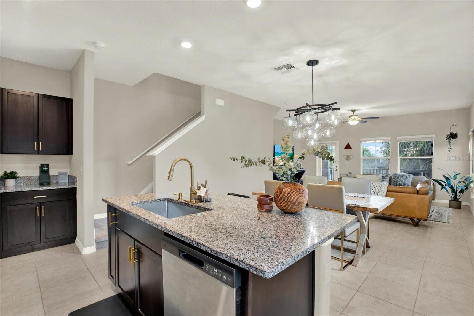 4732 PICKERING HARBOR PL, TAMPA, FL, 33619