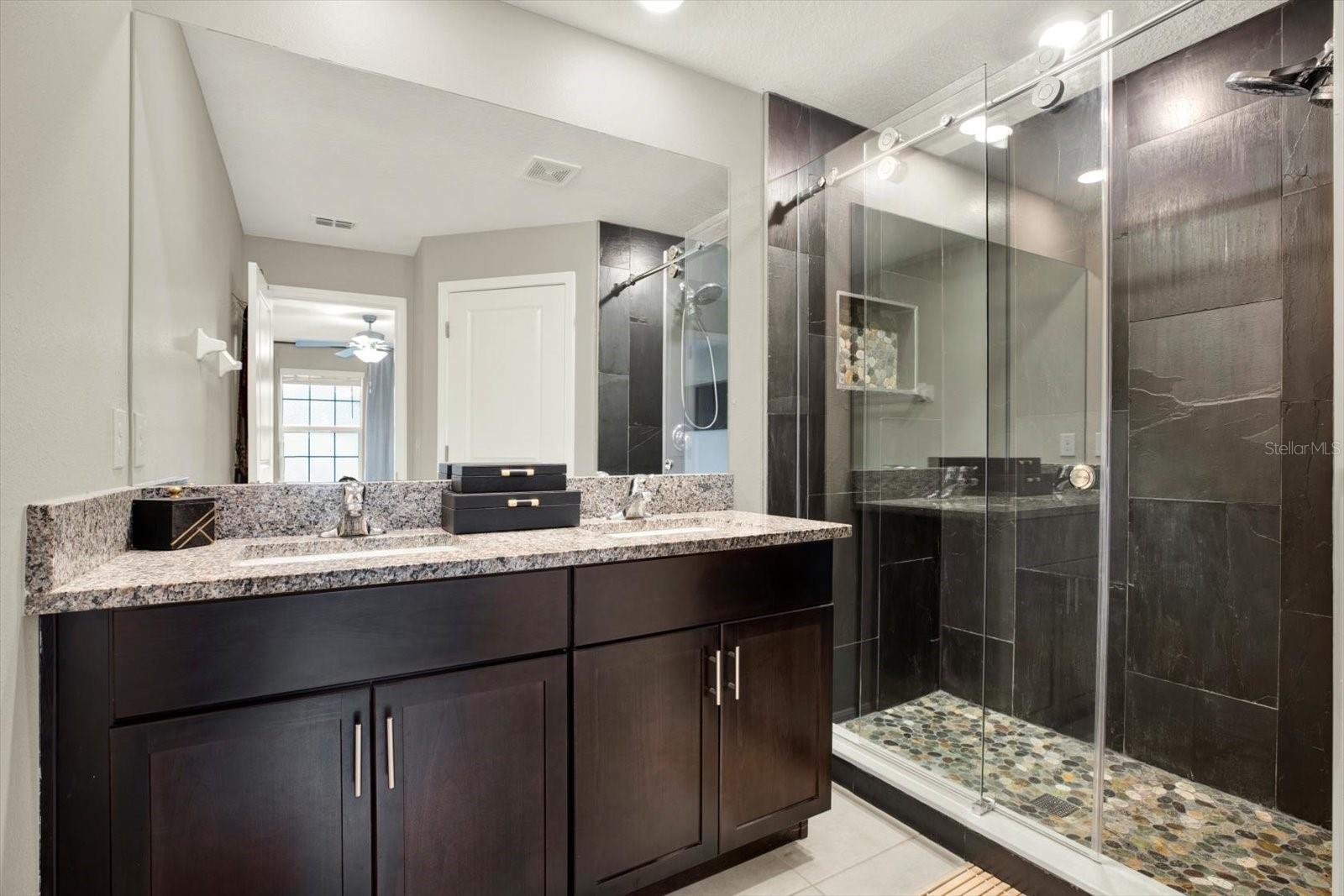 4732 PICKERING HARBOR PL, TAMPA, FL, 33619