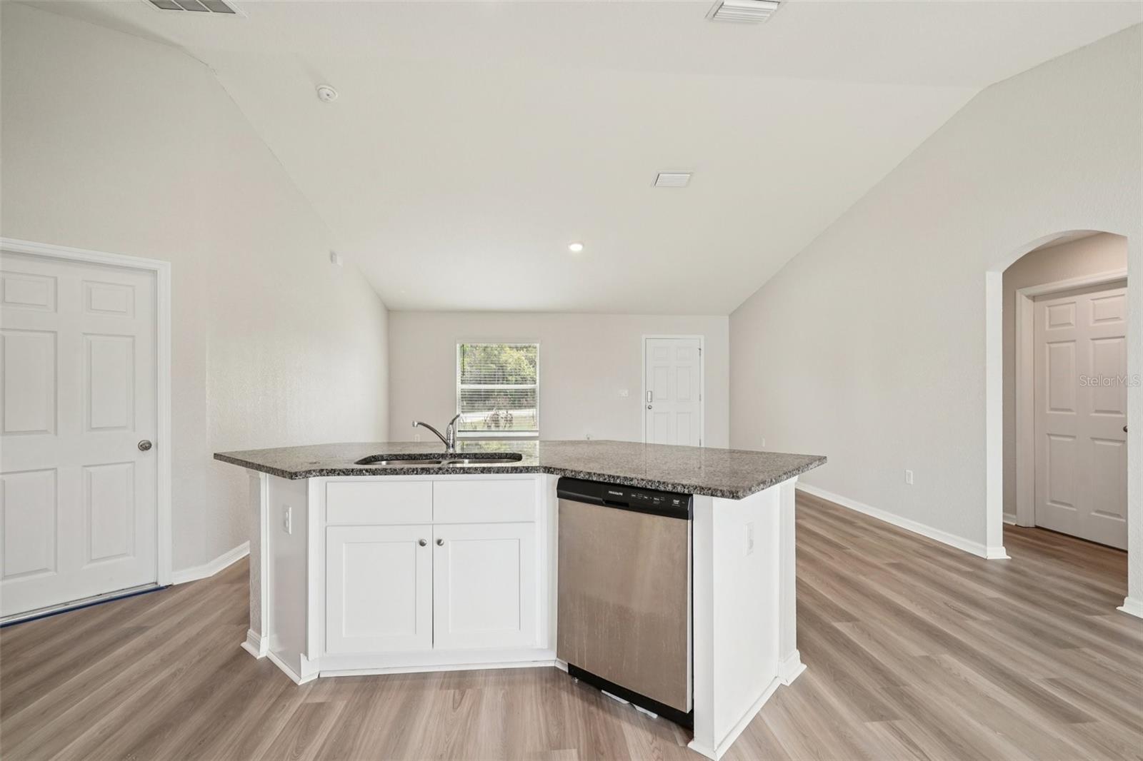 1 OAK CIRCLE CRSE, OCALA, FL, 34472