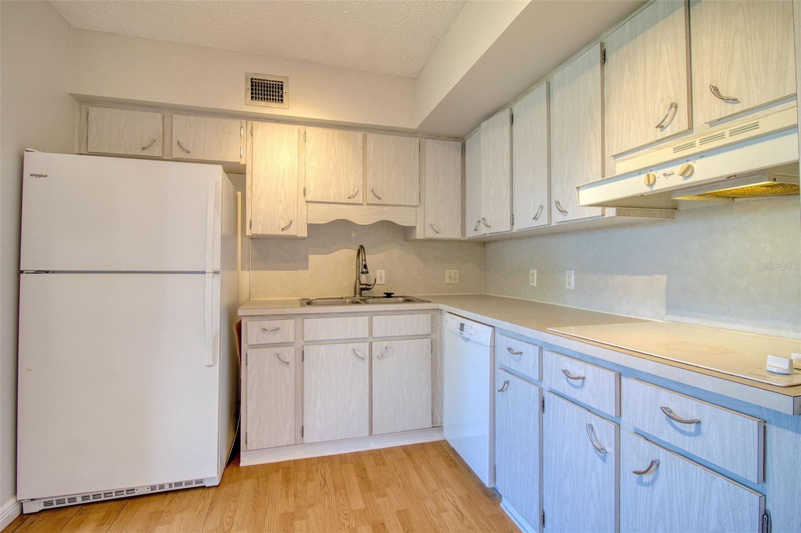 2450 CANADIAN WAY #26, CLEARWATER, FL, 33763