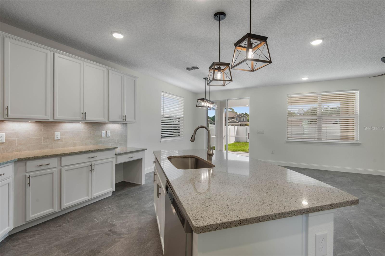 1 RIDGE RD, PALM COAST, FL, 32137