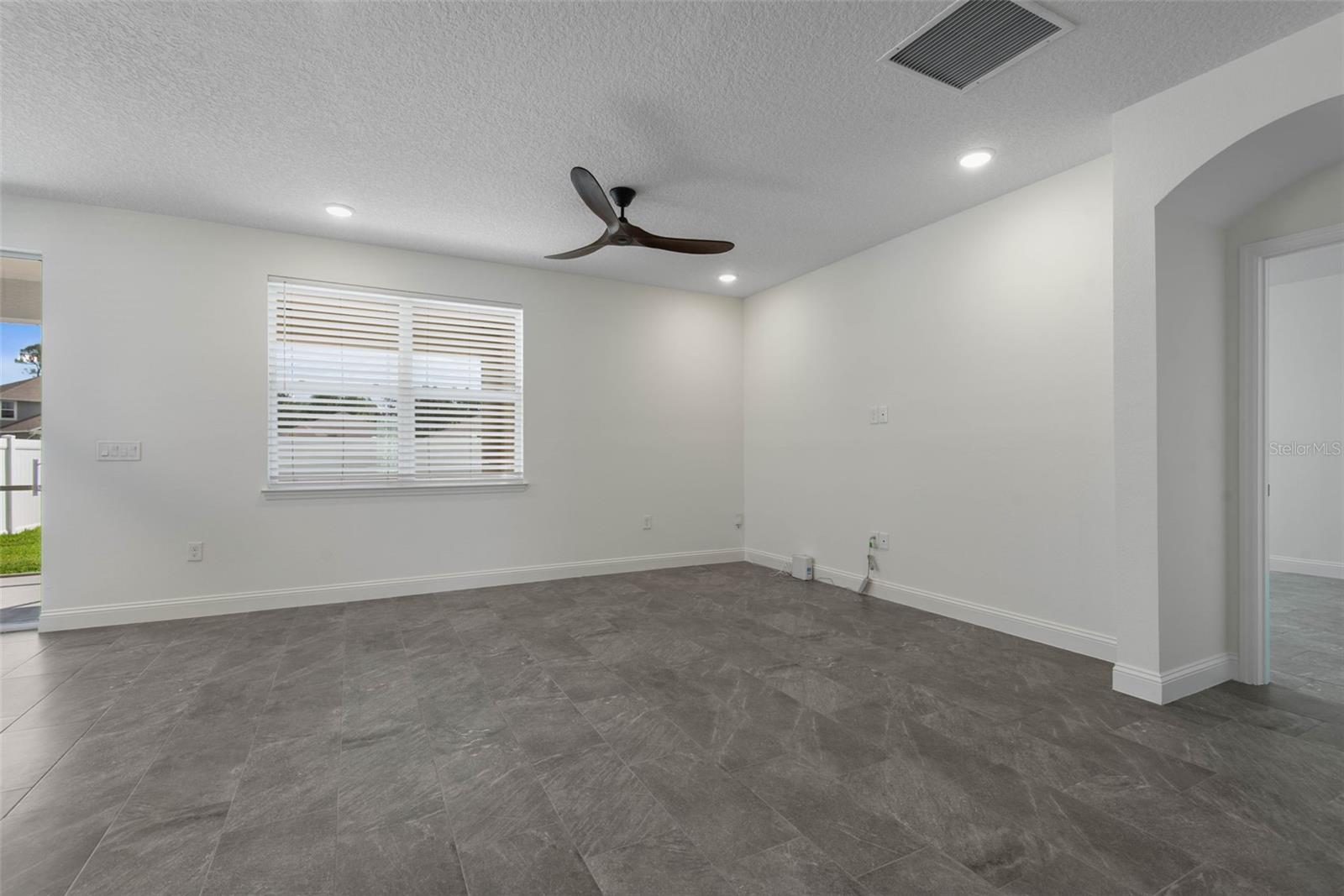 1 RIDGE RD, PALM COAST, FL, 32137