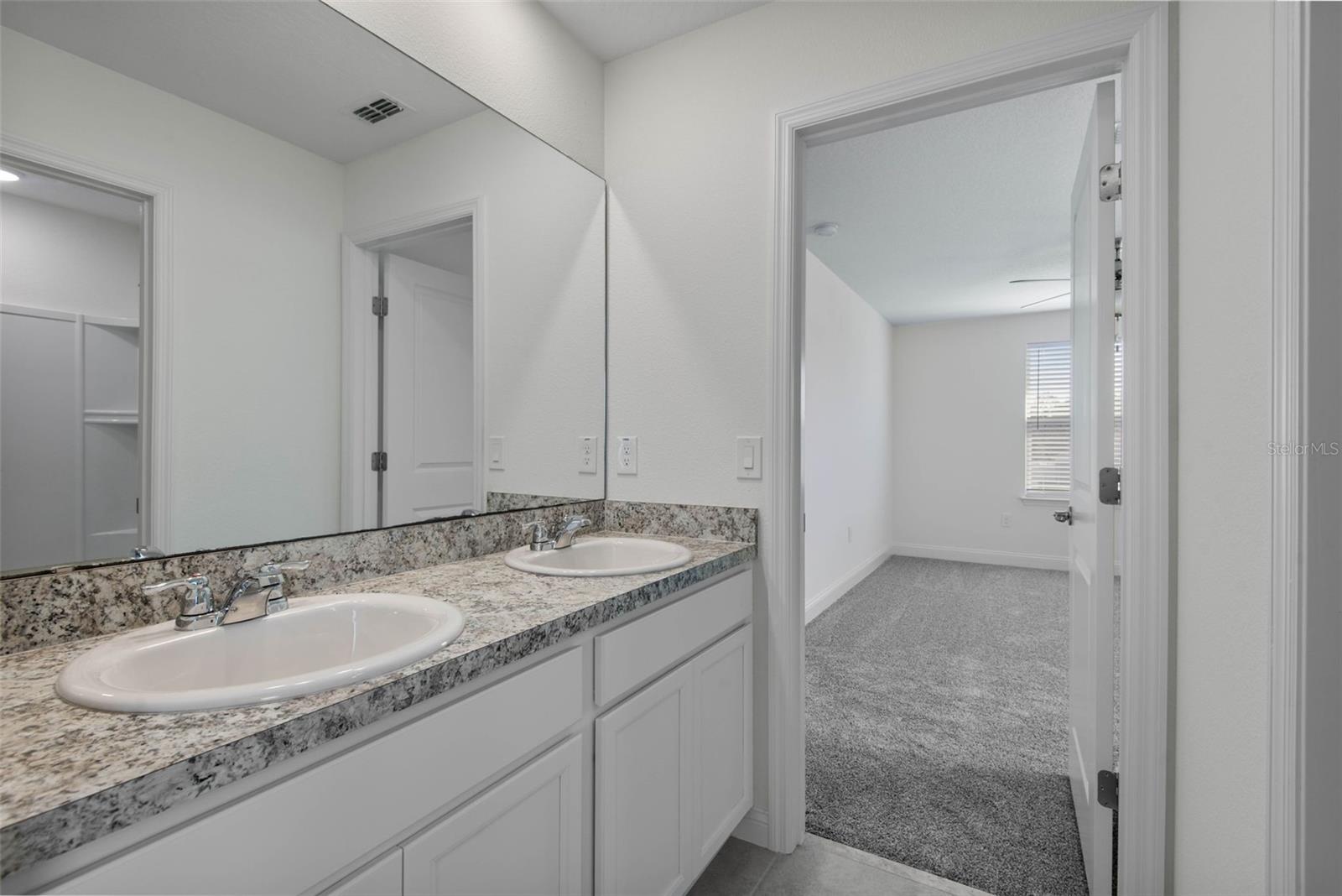 1 RIDGE RD, PALM COAST, FL, 32137