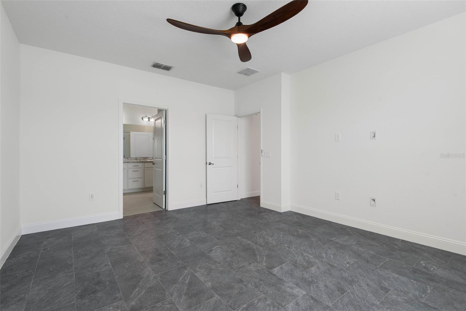 1 RIDGE RD, PALM COAST, FL, 32137