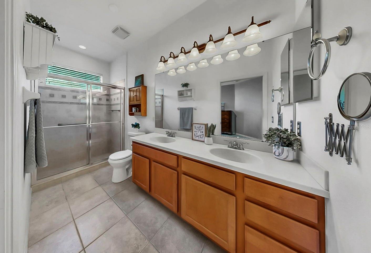 313 SENECA FALLS DR, APOLLO BEACH, FL, 33572