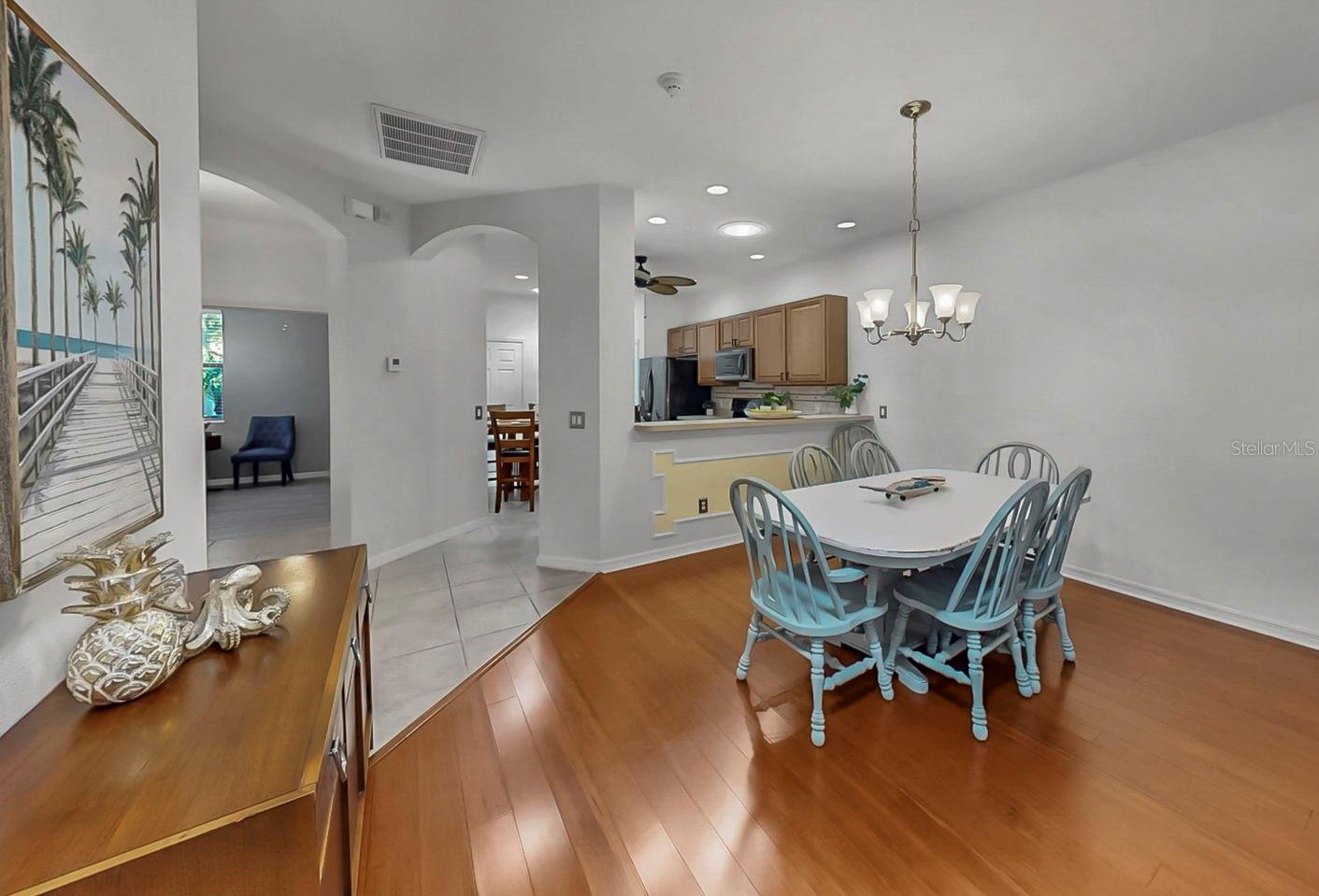 313 SENECA FALLS DR, APOLLO BEACH, FL, 33572