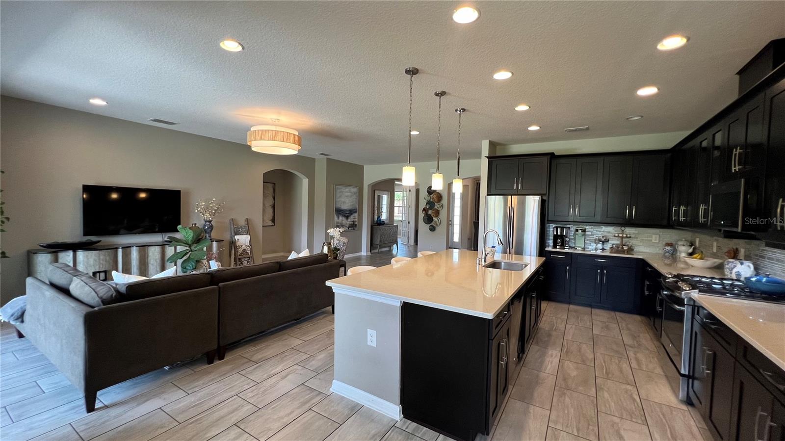 714 RIVIERA BELLA DR, DEBARY, FL, 32713