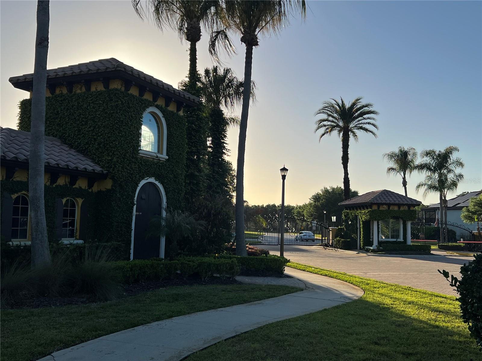 714 RIVIERA BELLA DR, DEBARY, FL, 32713
