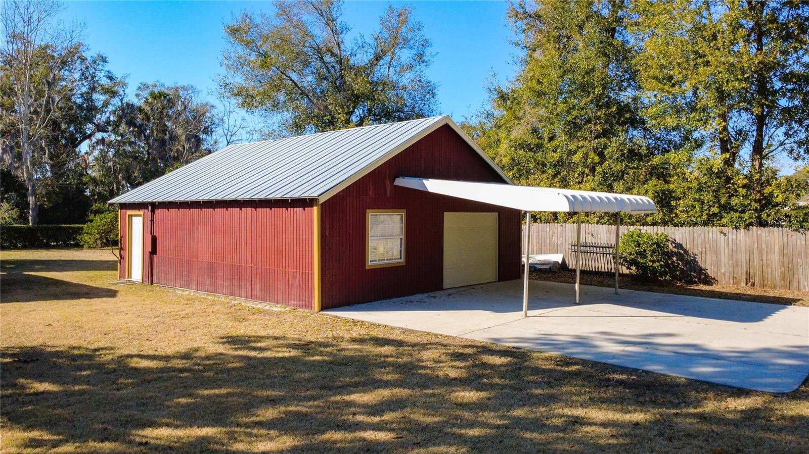 1148 N GRANDVIEW ST, MOUNT DORA, FL, 32757