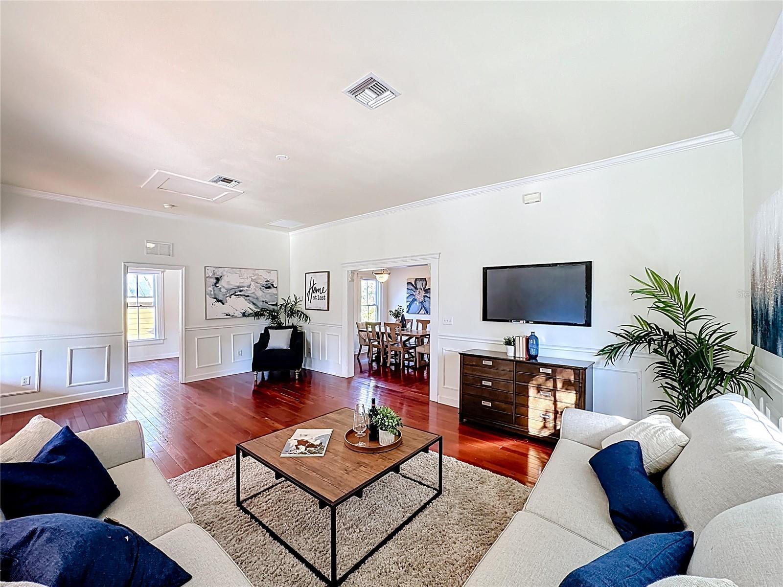 1148 N GRANDVIEW ST, MOUNT DORA, FL, 32757