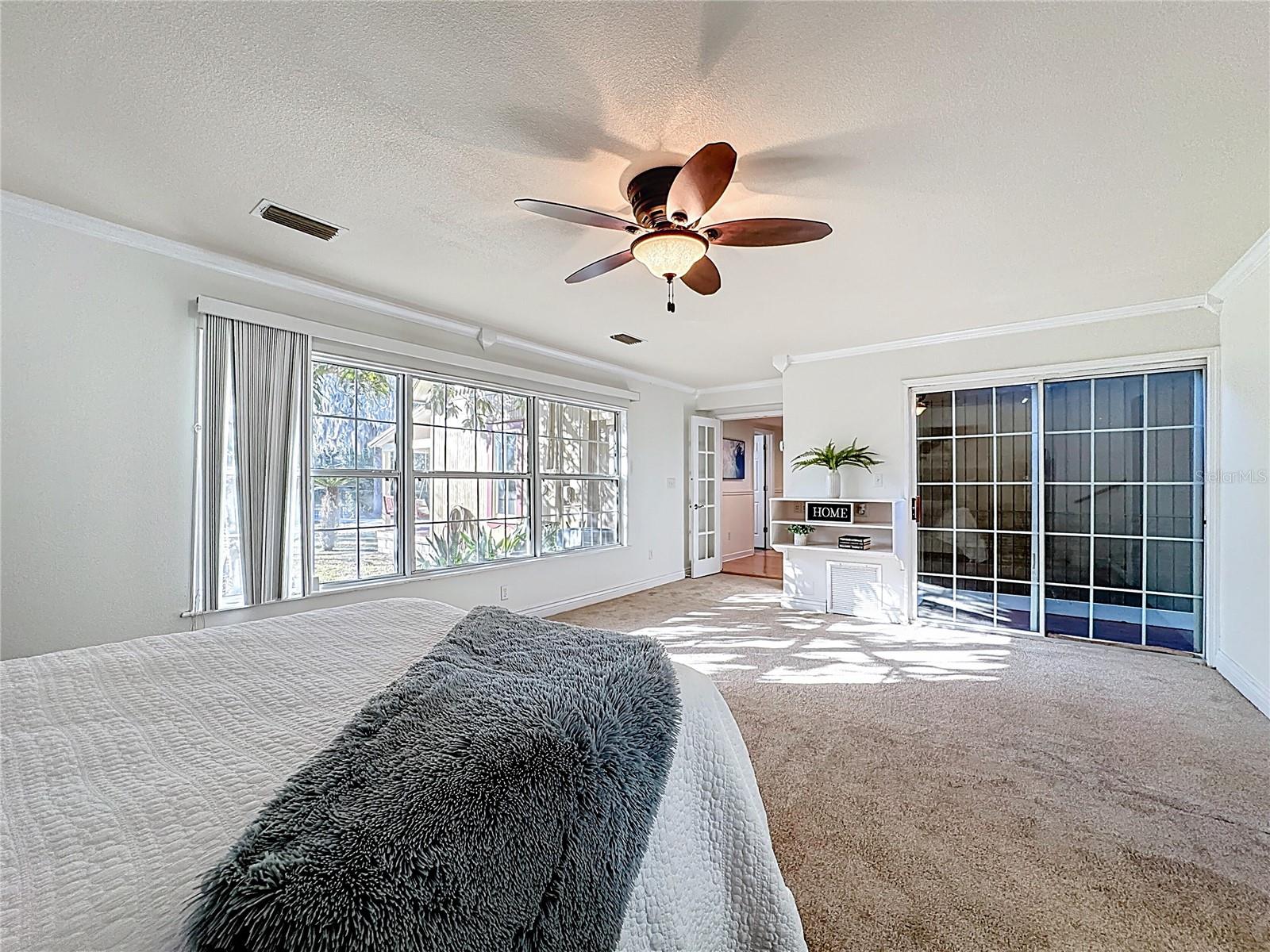 1148 N GRANDVIEW ST, MOUNT DORA, FL, 32757