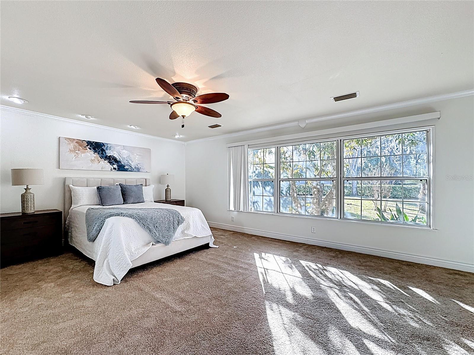 1148 N GRANDVIEW ST, MOUNT DORA, FL, 32757