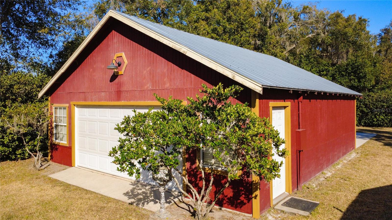 1148 N GRANDVIEW ST, MOUNT DORA, FL, 32757