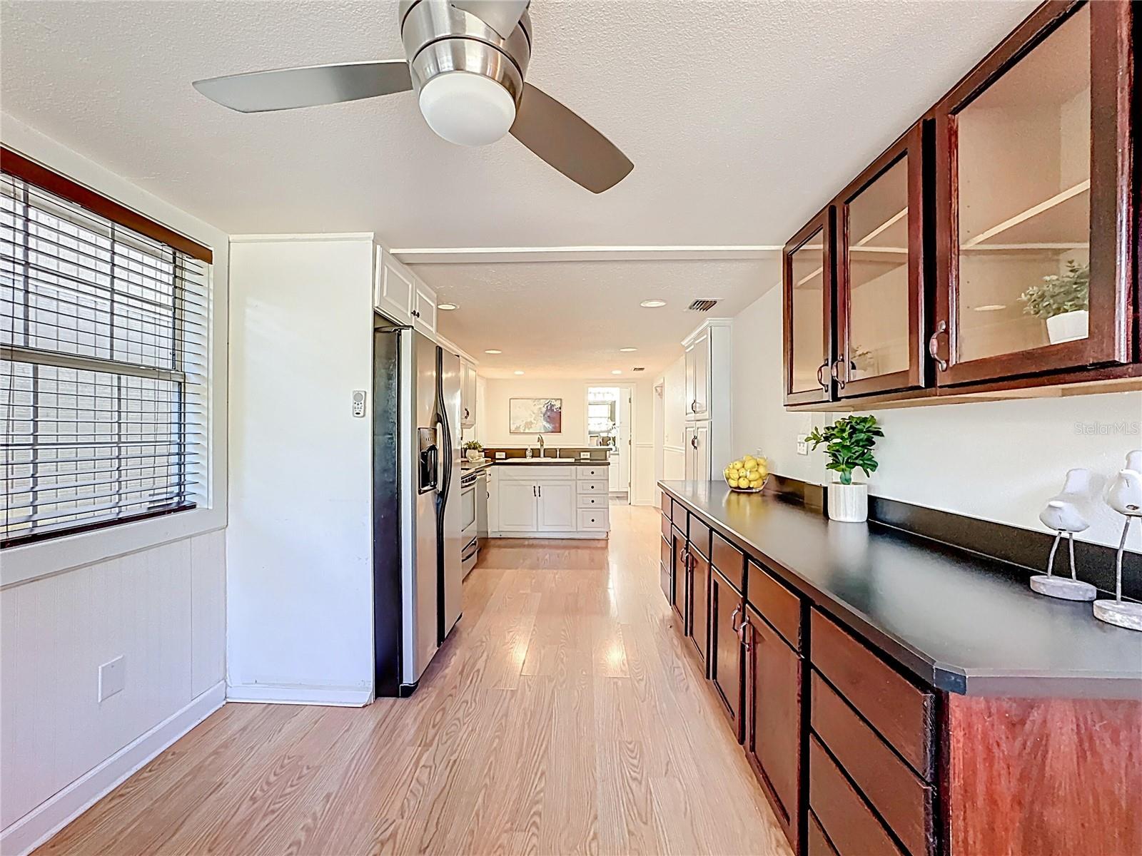 1148 N GRANDVIEW ST, MOUNT DORA, FL, 32757