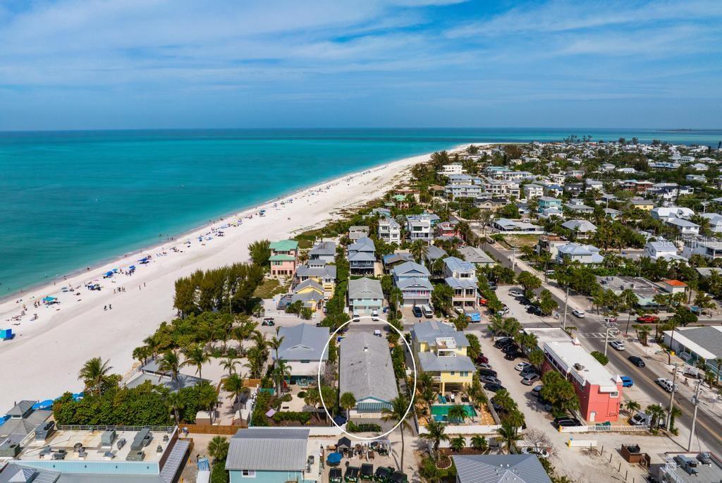 107 PINE AVE, ANNA MARIA, FL, 34216