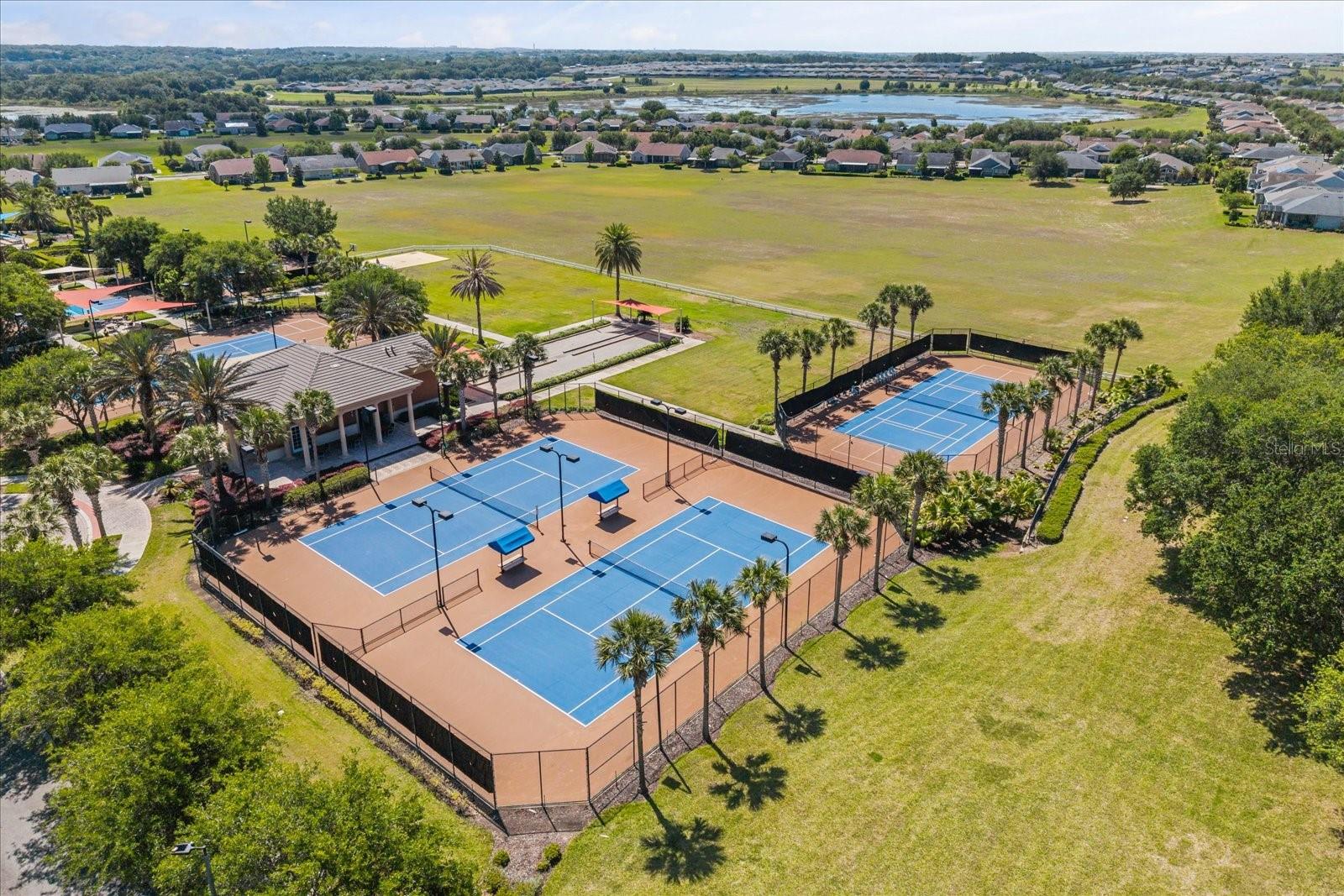 126 BAYOU BEND RD, GROVELAND, FL, 34736