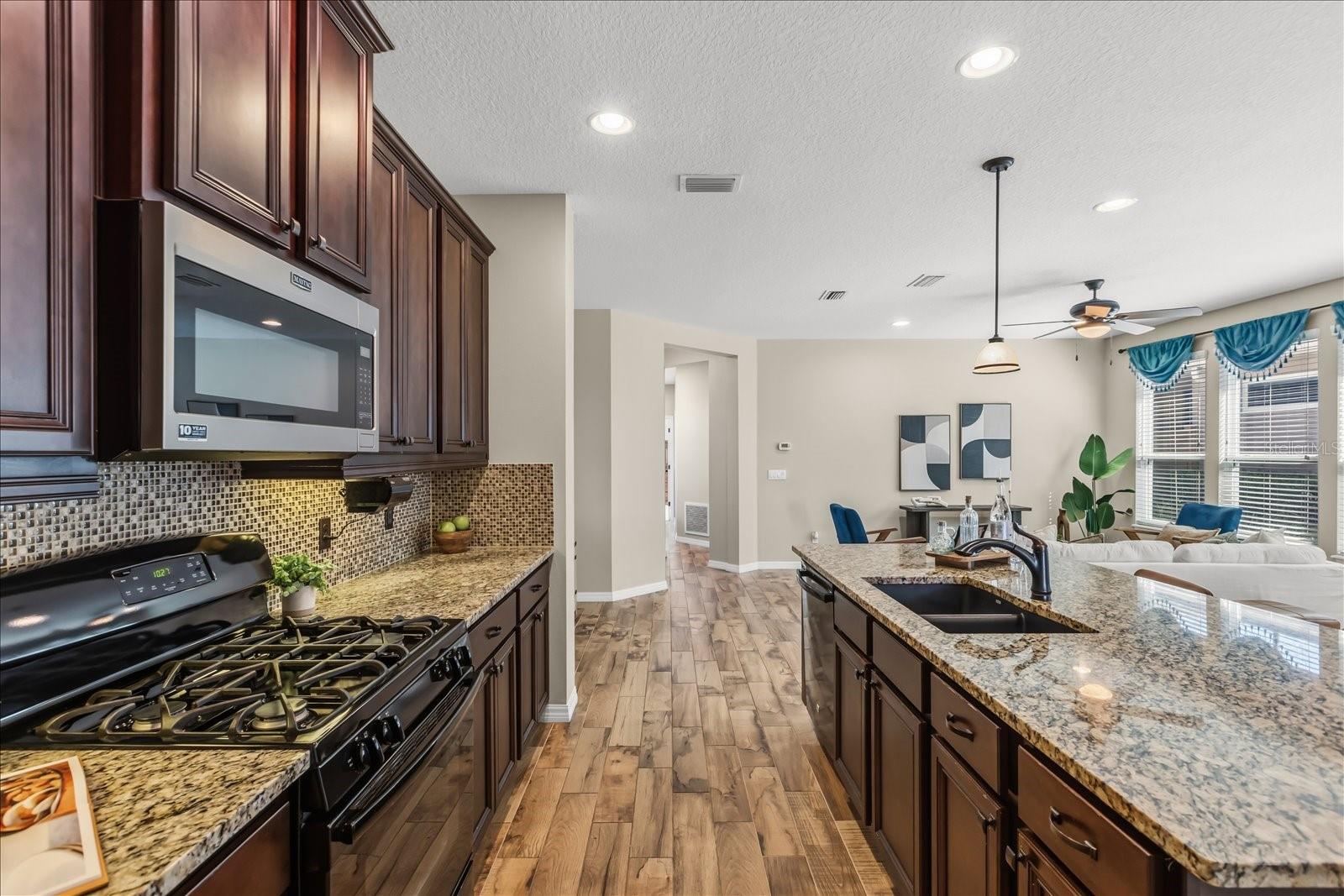 126 BAYOU BEND RD, GROVELAND, FL, 34736