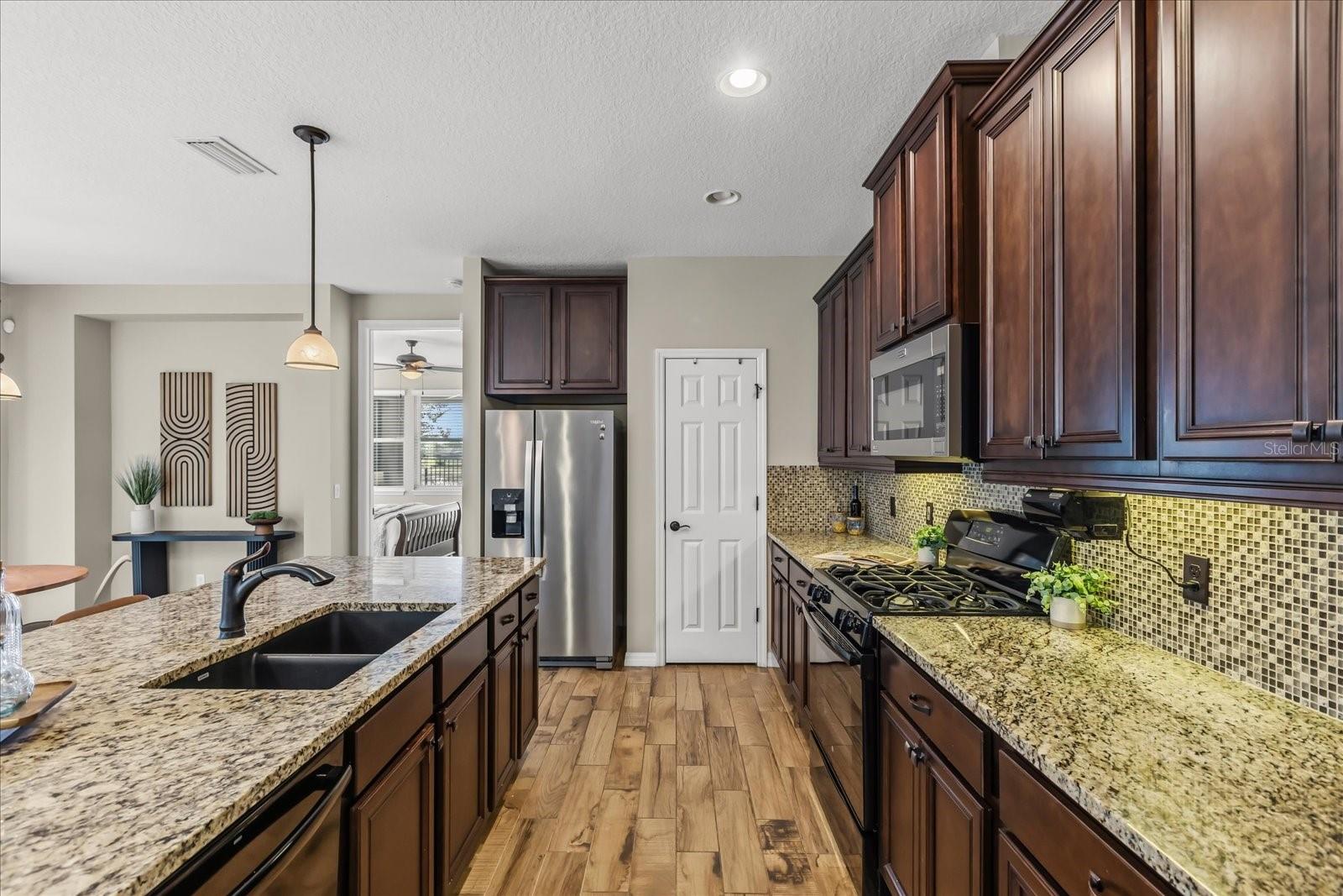 126 BAYOU BEND RD, GROVELAND, FL, 34736