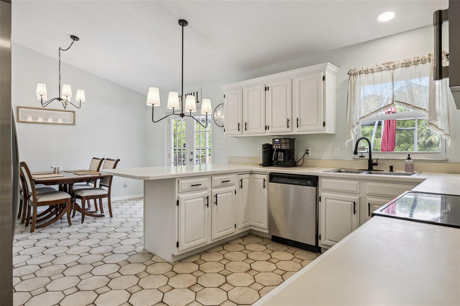 431 N MEANDER DR, ALTAMONTE SPRINGS, FL, 32714