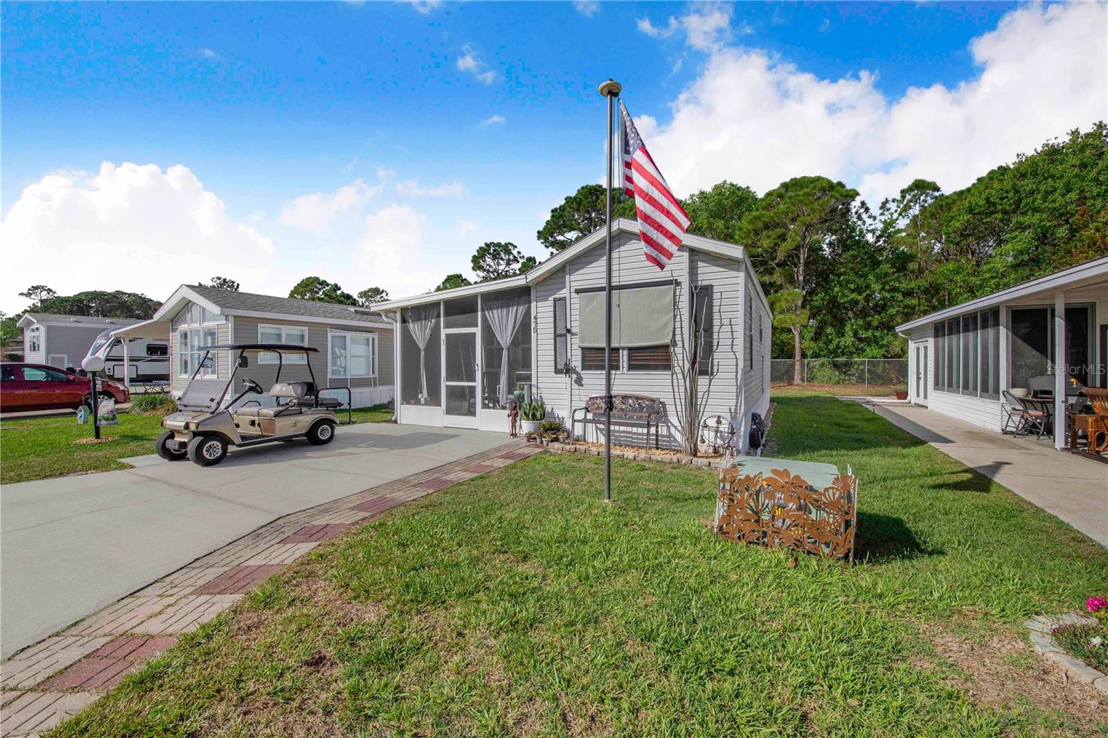 475 PINE LOOP, FROSTPROOF, FL, 33843