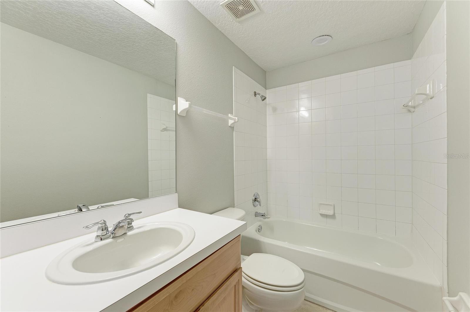 233 CAPE HARBOUR LOOP #103, BRADENTON, FL, 34212