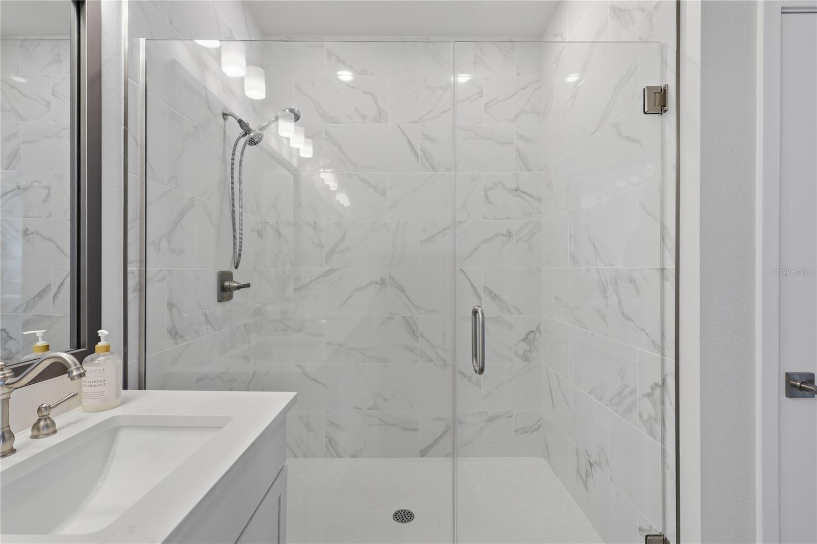7221 SUTTON LN, SARASOTA, FL, 34240