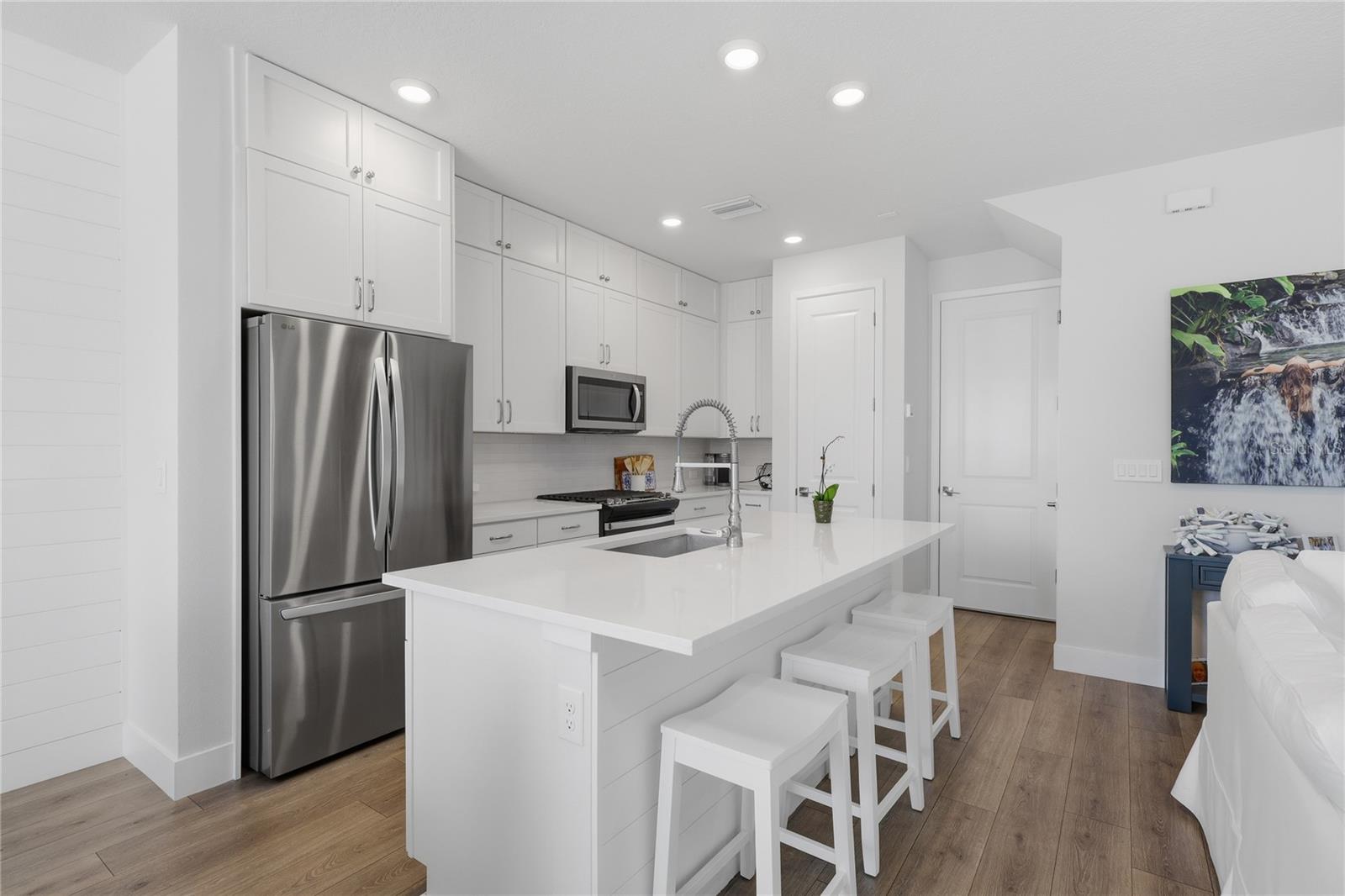 7221 SUTTON LN, SARASOTA, FL, 34240