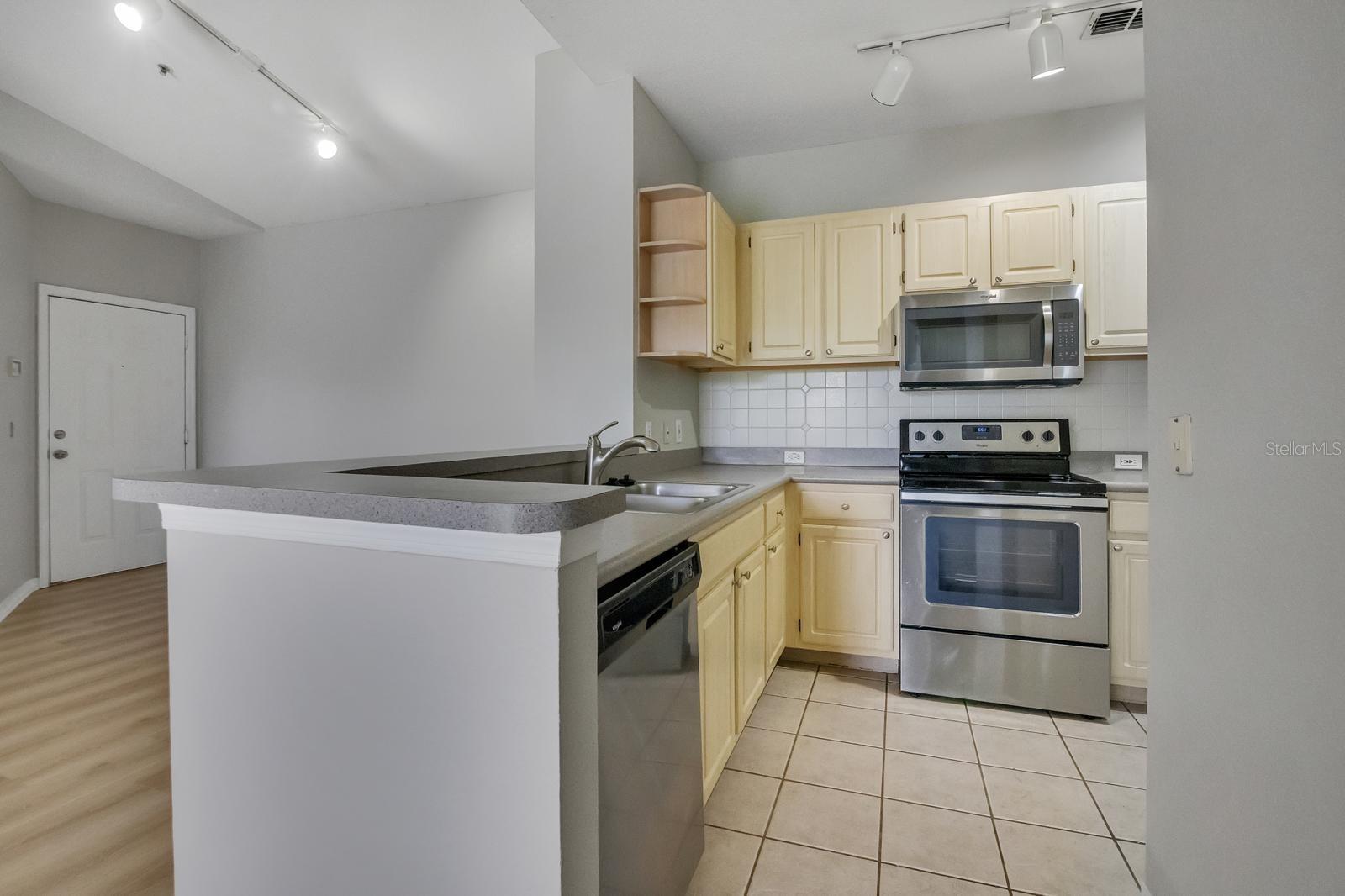 2705 MAITLAND CROSSING WAY #303, ORLANDO, FL, 32810
