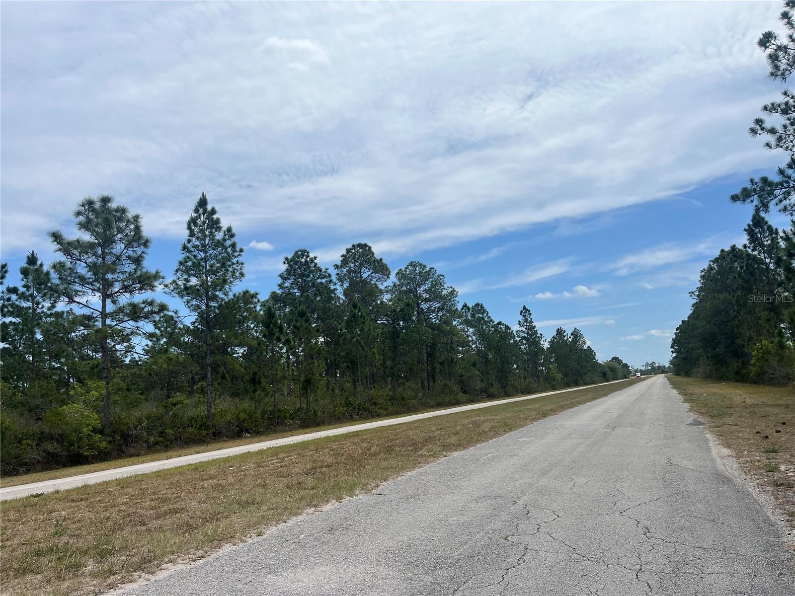 7571 DELAND AVE, INDIAN LAKE ESTATES, FL, 33855