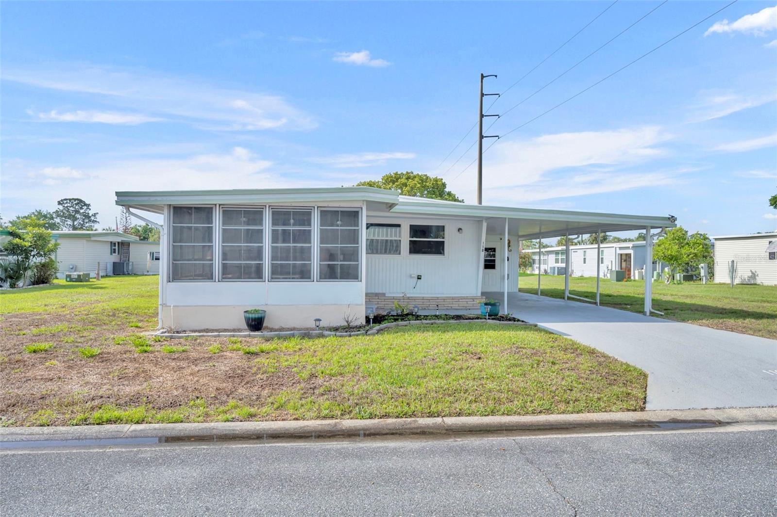 110 WAHA WAY, LEESBURG, FL, 34788