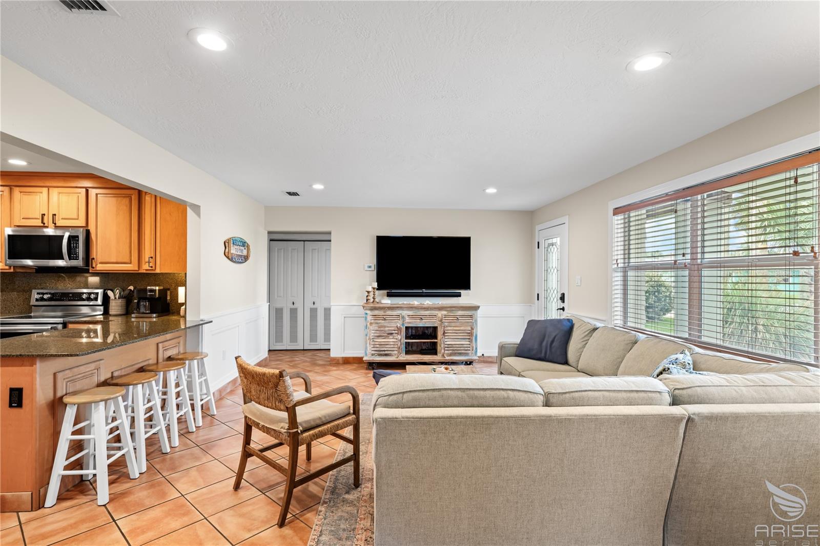 818 HOPE AVE, NEW SMYRNA BEACH, FL, 32169