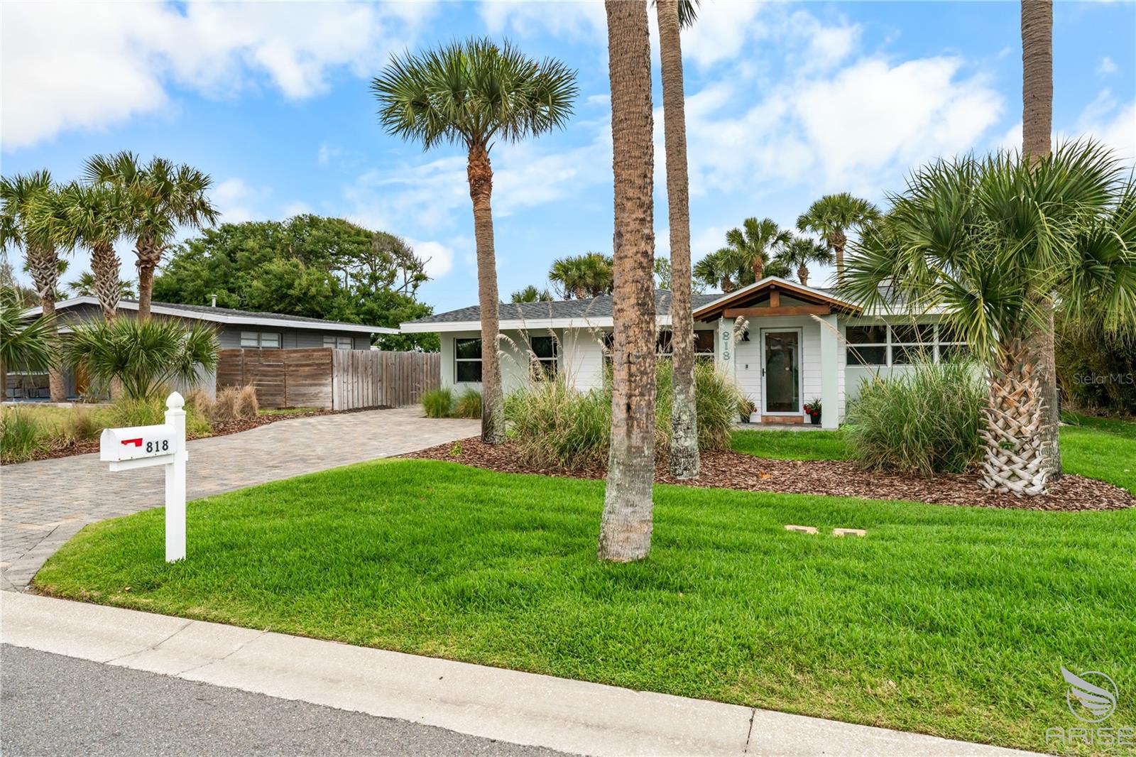 818 HOPE AVE, NEW SMYRNA BEACH, FL, 32169