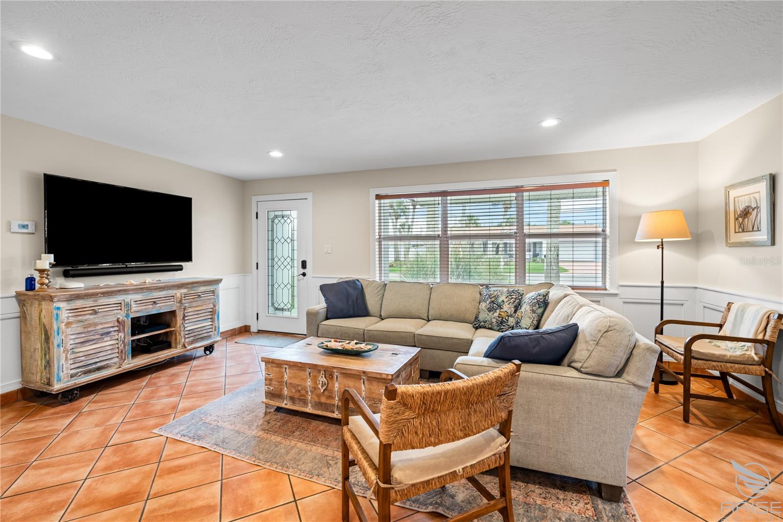 818 HOPE AVE, NEW SMYRNA BEACH, FL, 32169